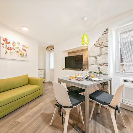 רוביני Mariva Downtown Apartment With Free Parking מראה חיצוני תמונה