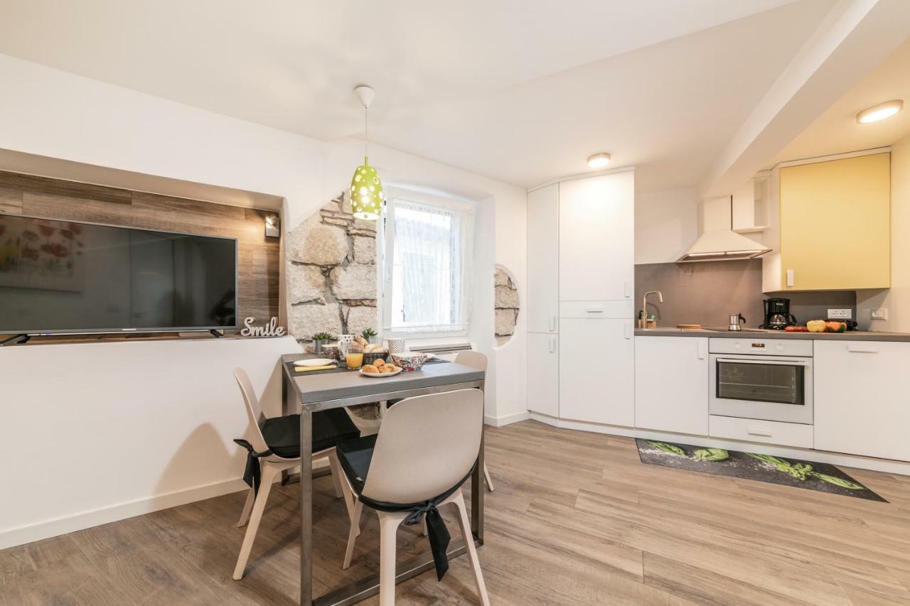 רוביני Mariva Downtown Apartment With Free Parking מראה חיצוני תמונה